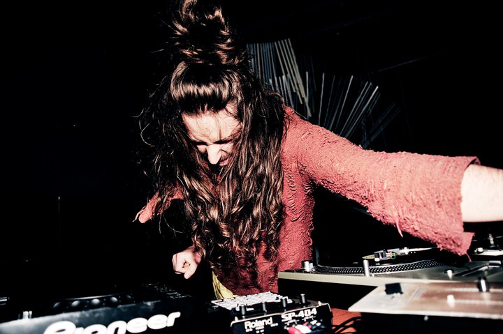 199644_10150148566579345_2634742_n