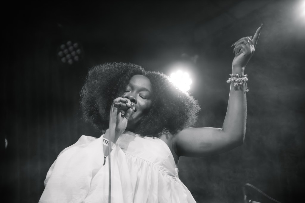 Mukukā peforms Angel at Big Fan live for the first time while opening for Tusekah on the Australia/NZ tour. Photo: Danielle Hao-Aicken